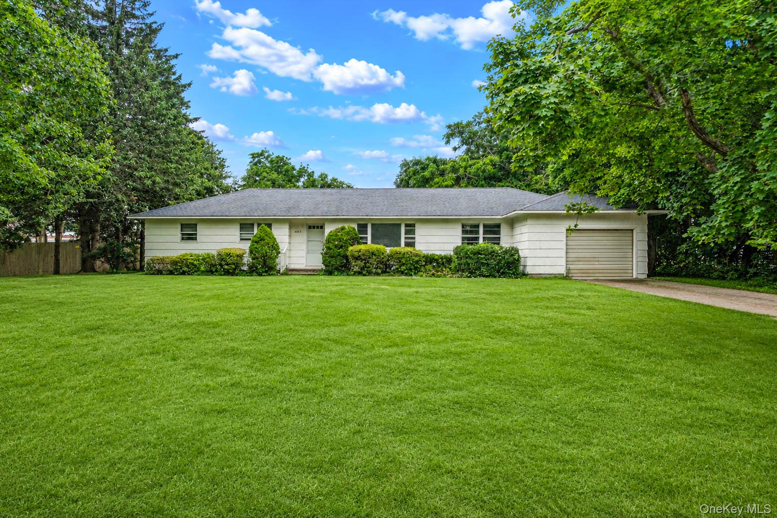 685 Village Lane, Mattituck NY