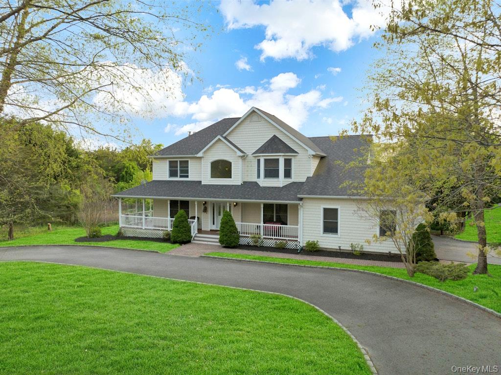 2655 Rocky Point Road, East Marion NY