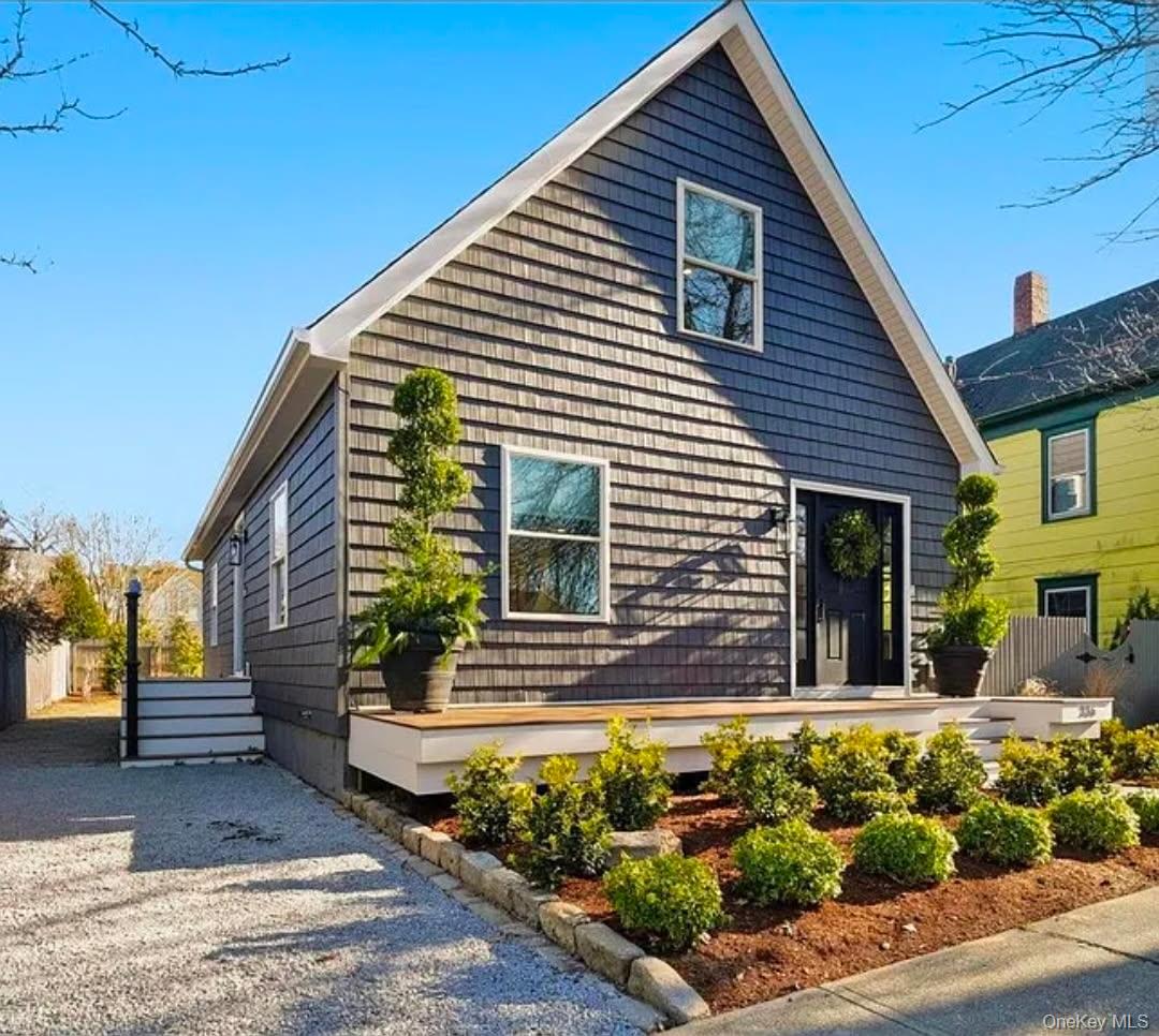 336 2ND Street, Greenport NY