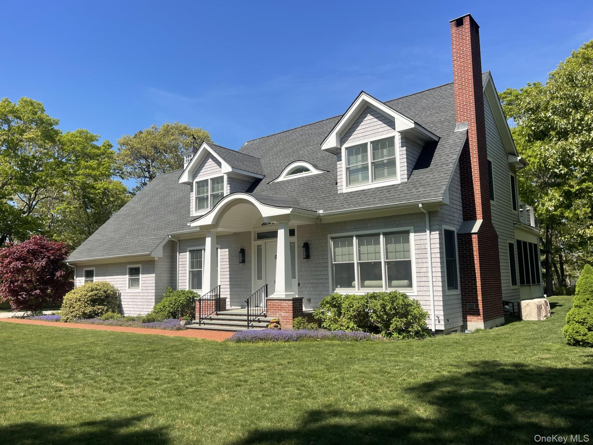 360 Masters Road, Laurel NY