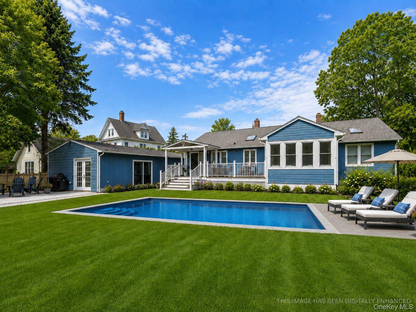 10940 Main Road, East Marion NY