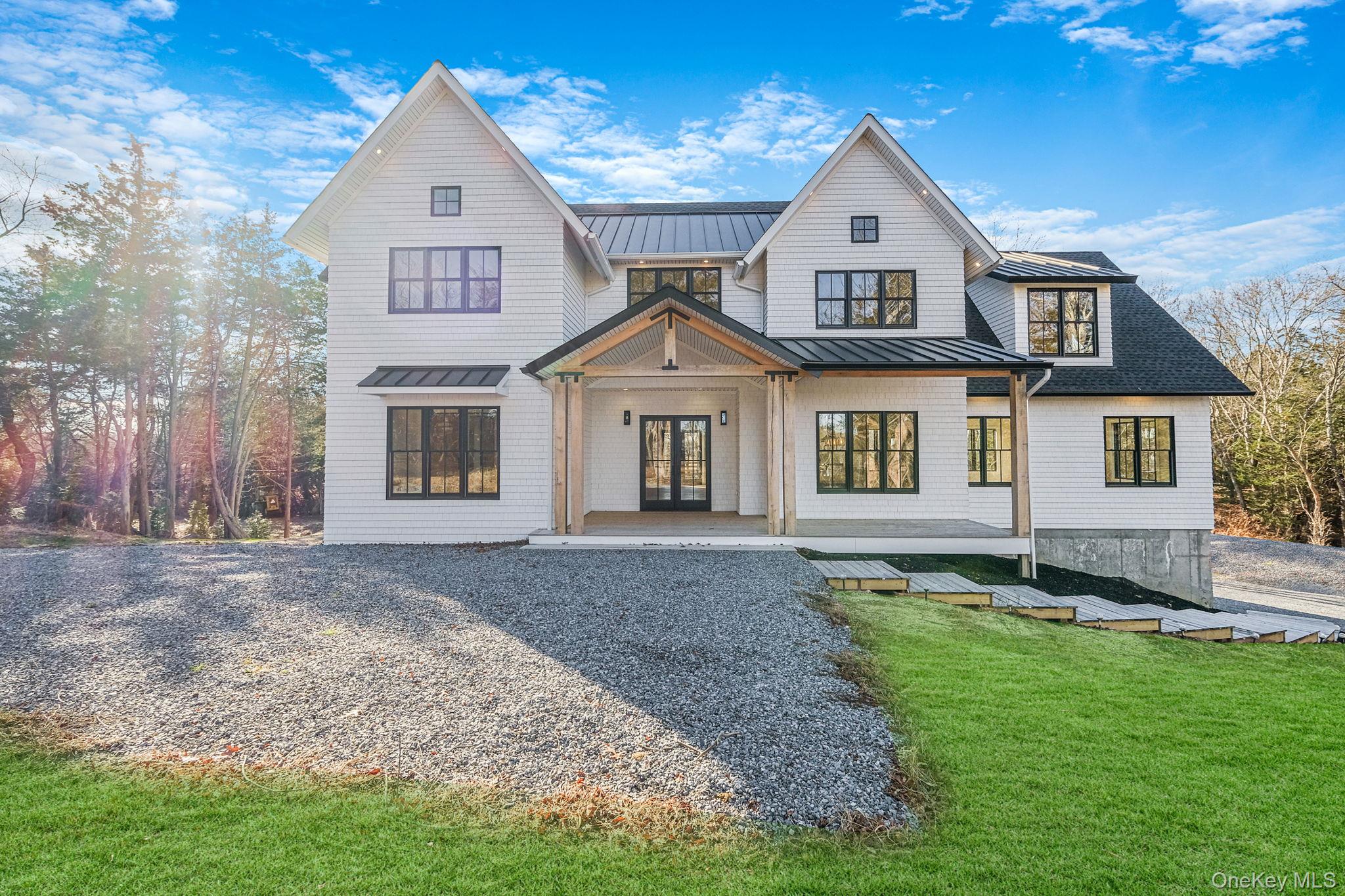 475 West Lane, Aquebogue NY