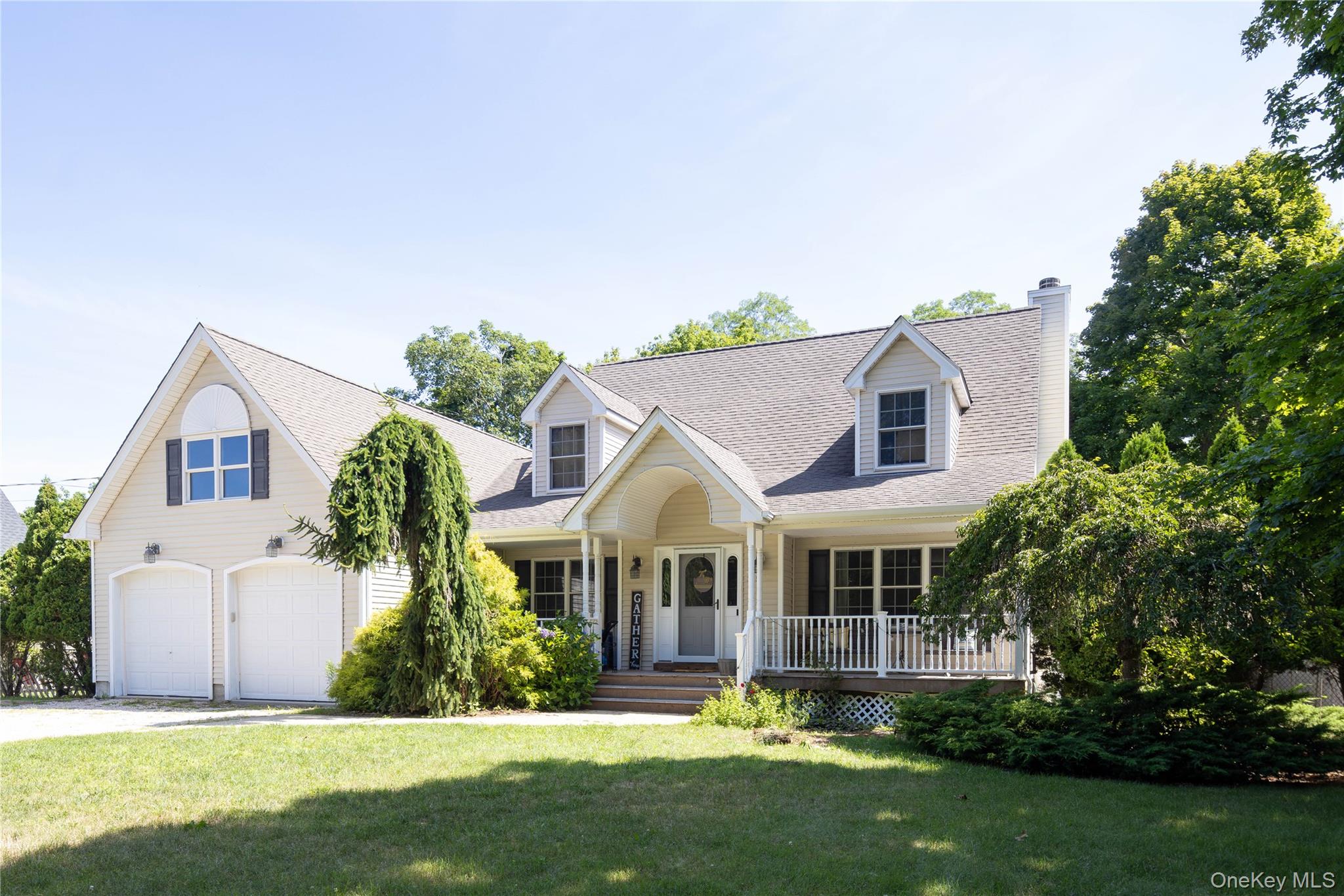 345 Cemetery Road, East Marion NY