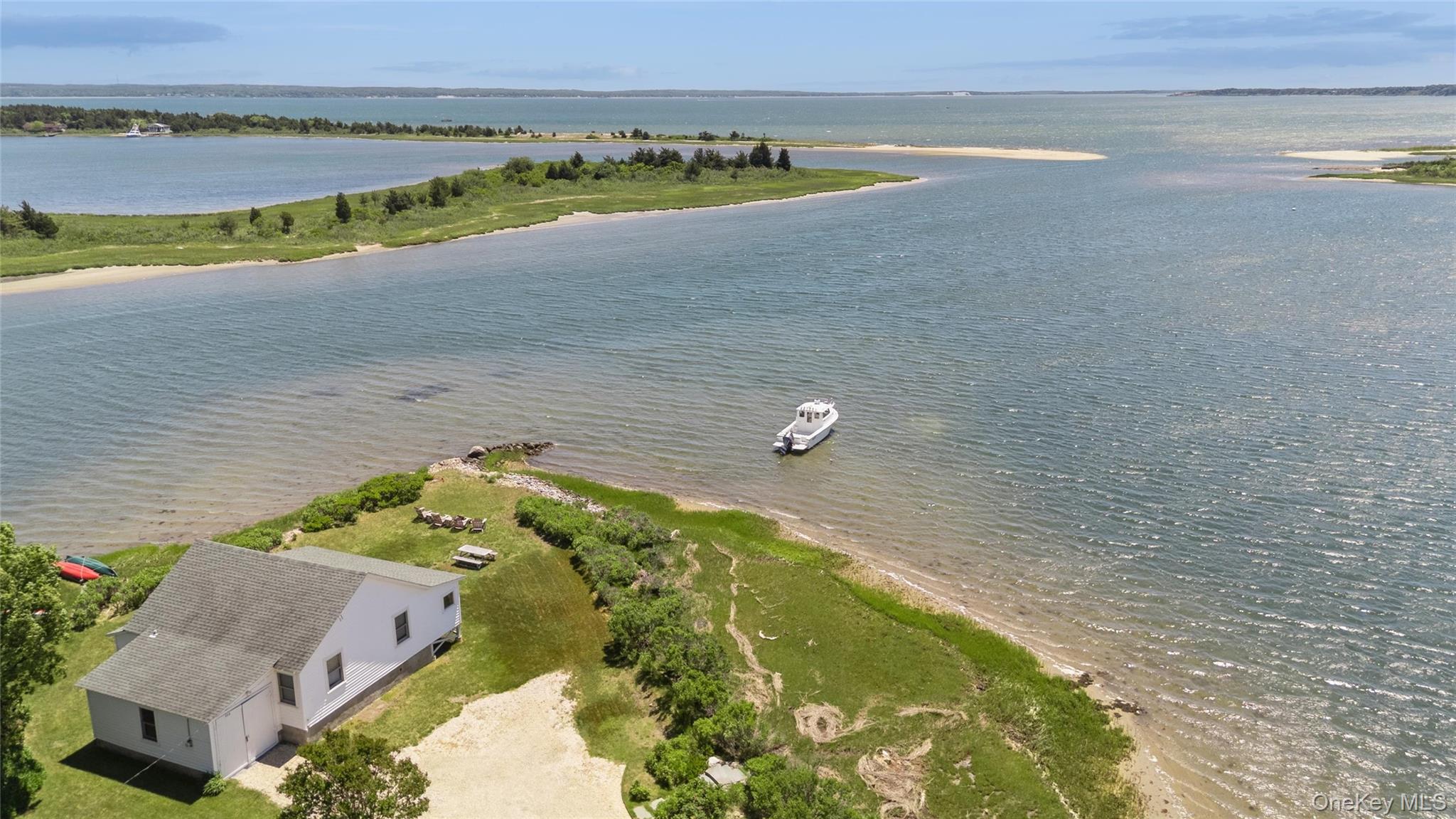 723 Private Road, Southold NY