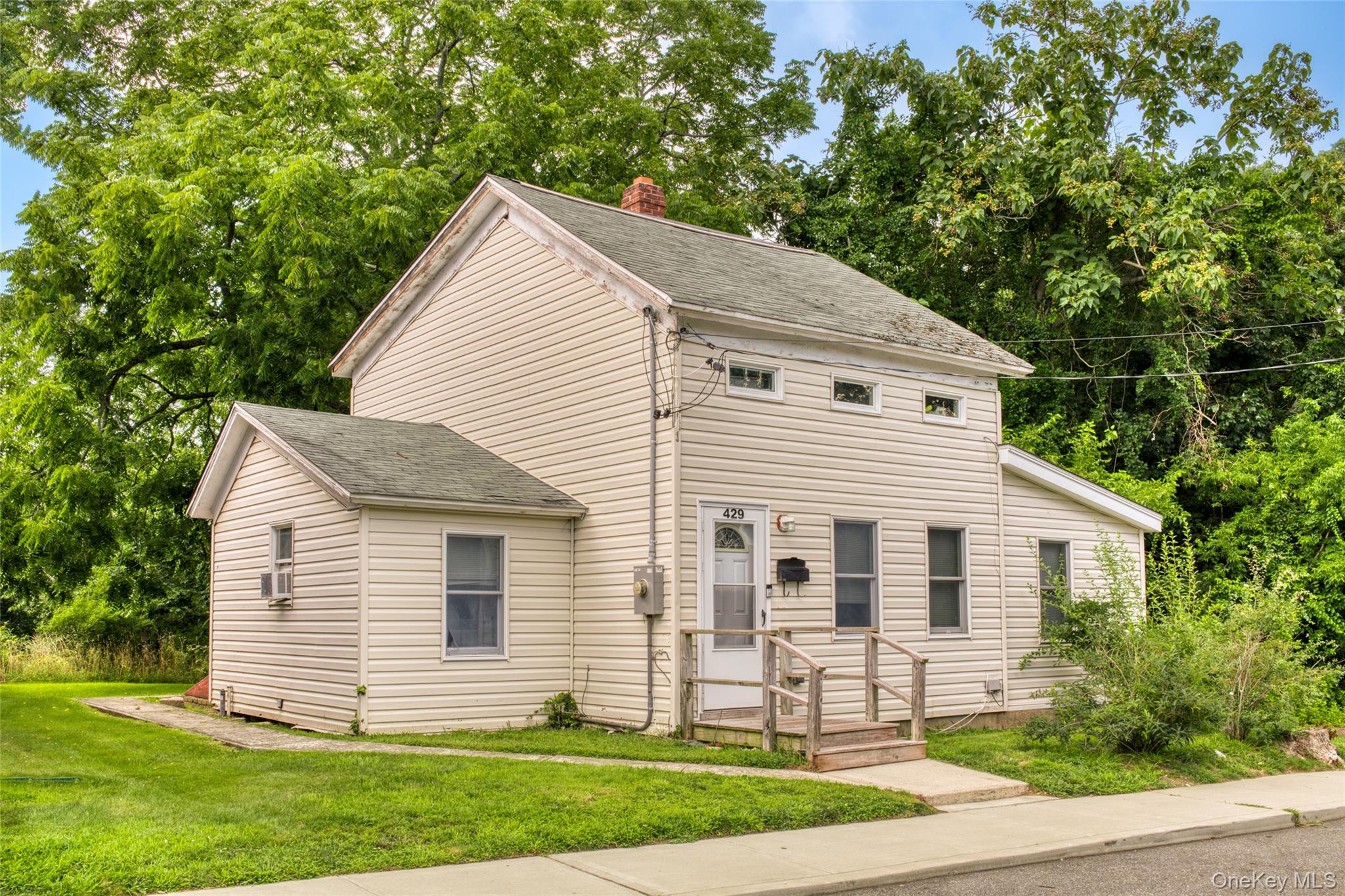 429 Kaplan Avenue, Greenport NY