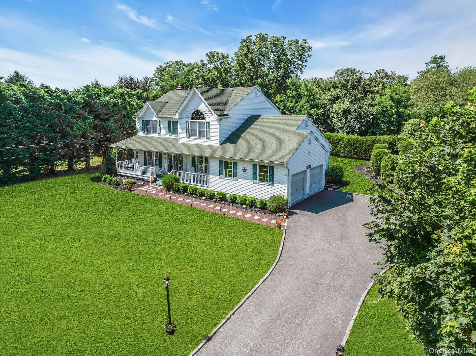 705 Fanning Road, New Suffolk NY