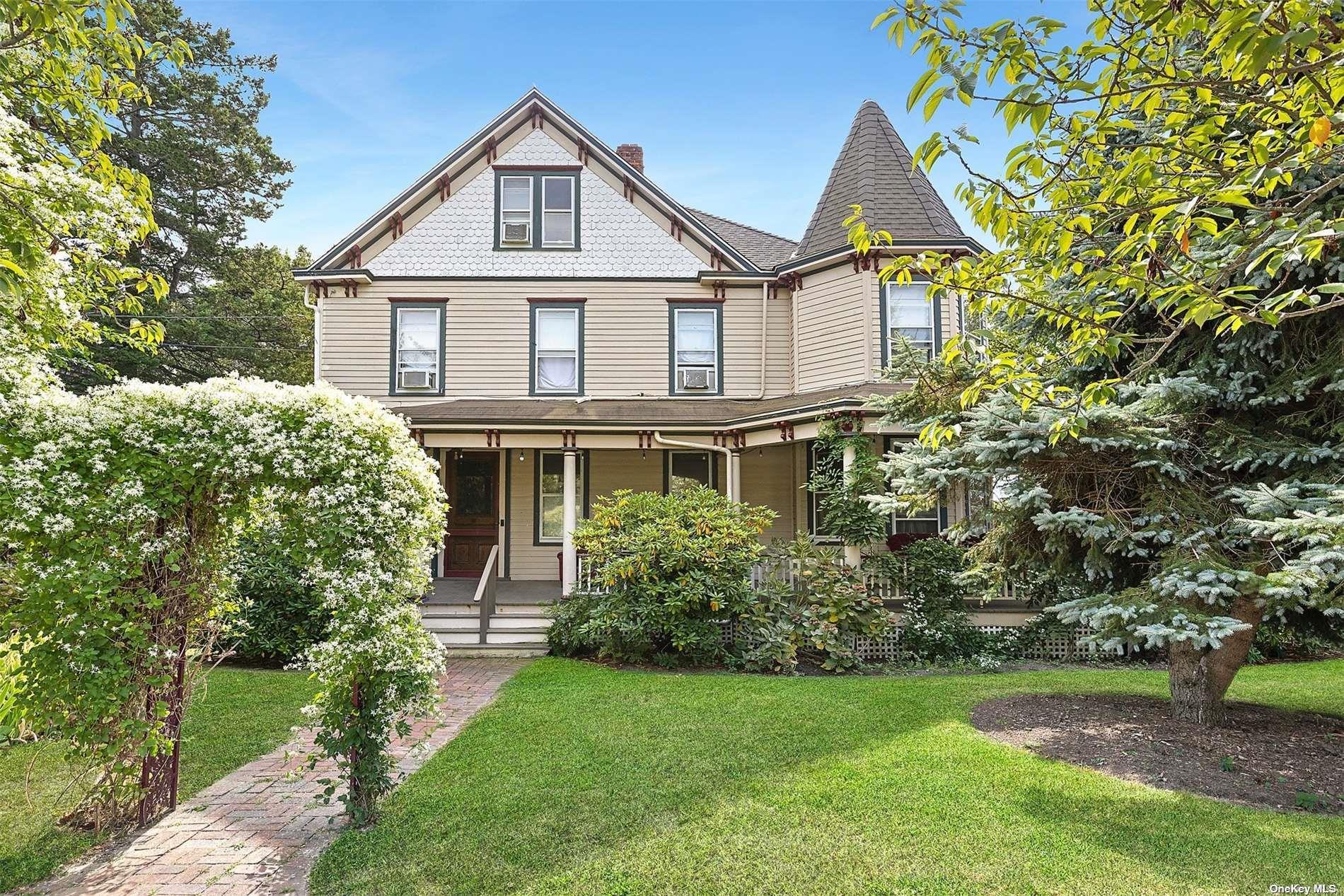 151 Bay Avenue, Greenport NY