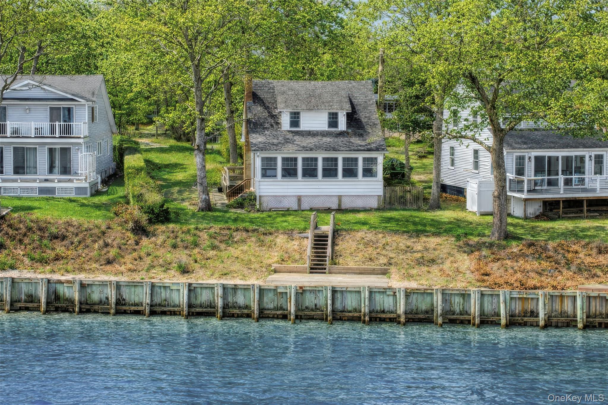 2662 Paradise Shores Road, Southold NY