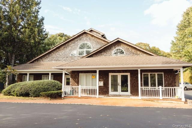 7785 Main Road, Mattituck NY