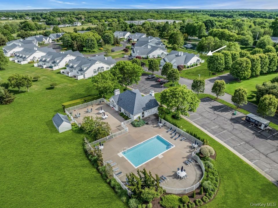 1 Summerfield Lane, Aquebogue NY
