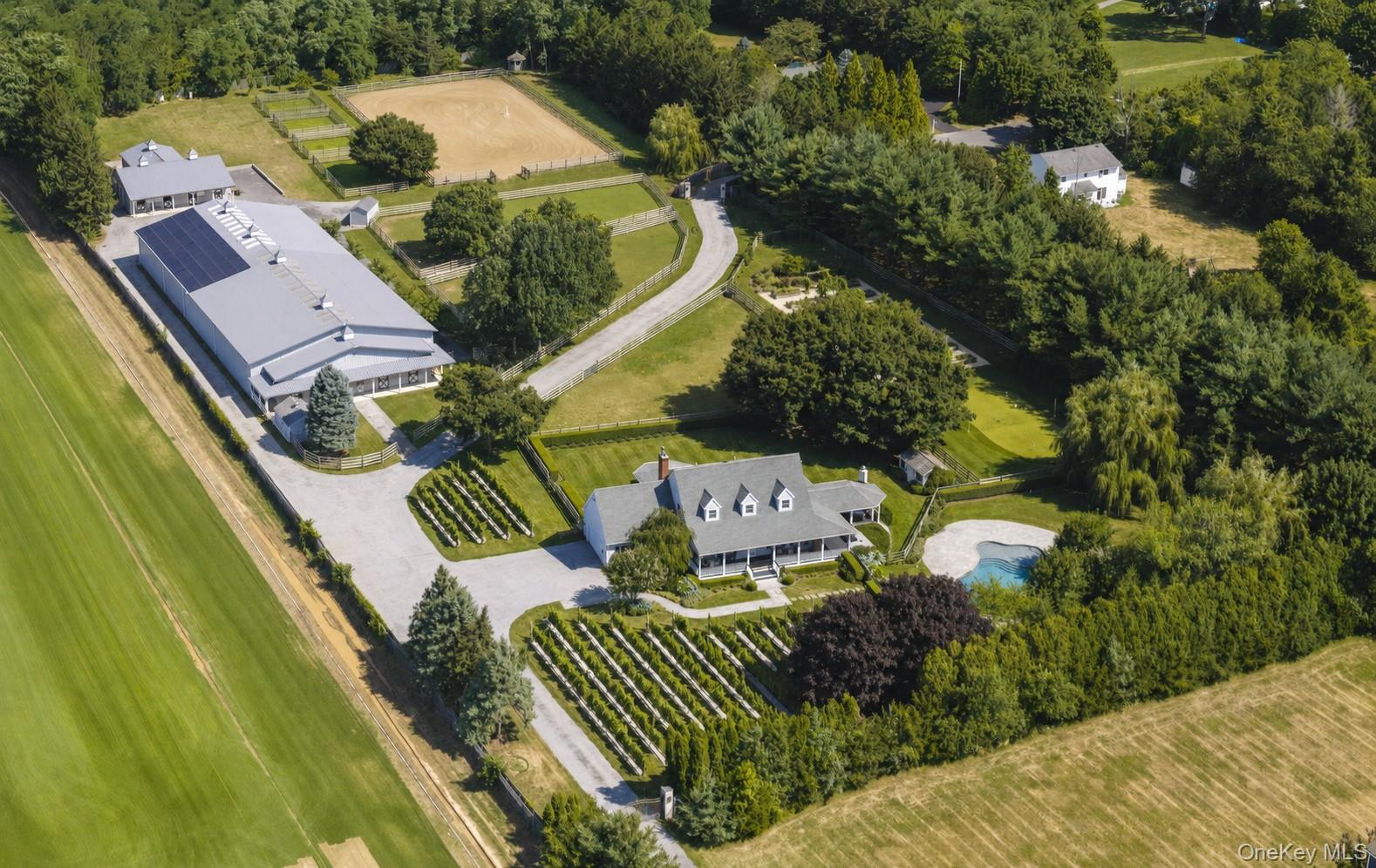 1810 Main Road, Jamesport NY