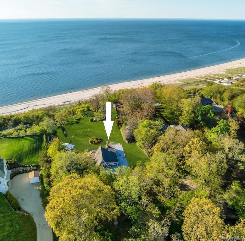 995 Red Fox Road, Mattituck NY