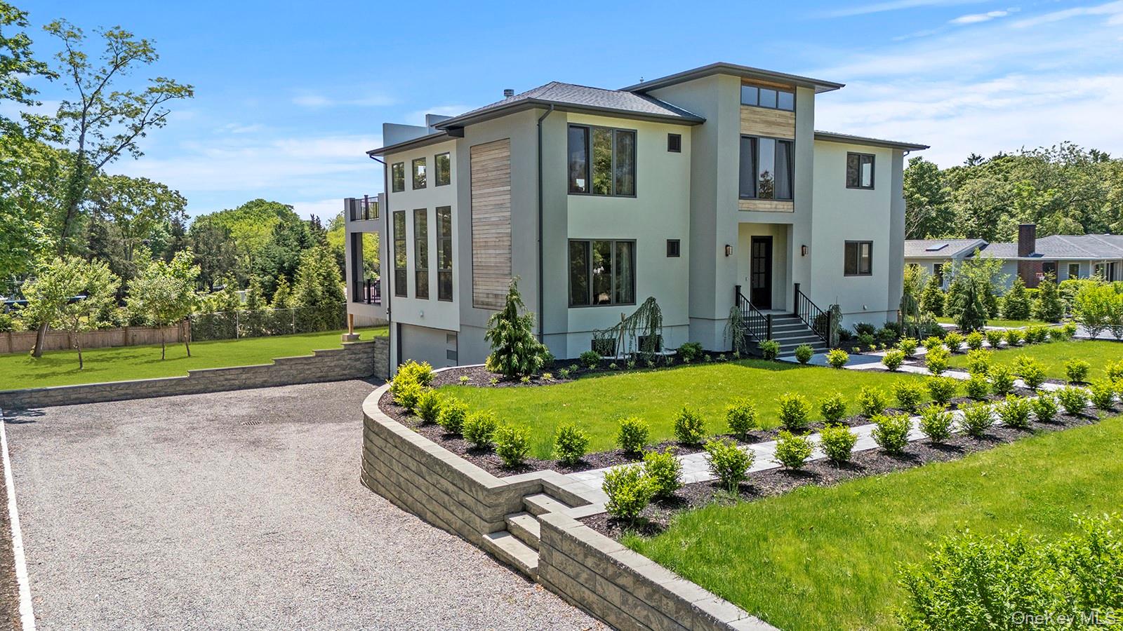 1001 Peconic Bay Boulevard, Jamesport NY