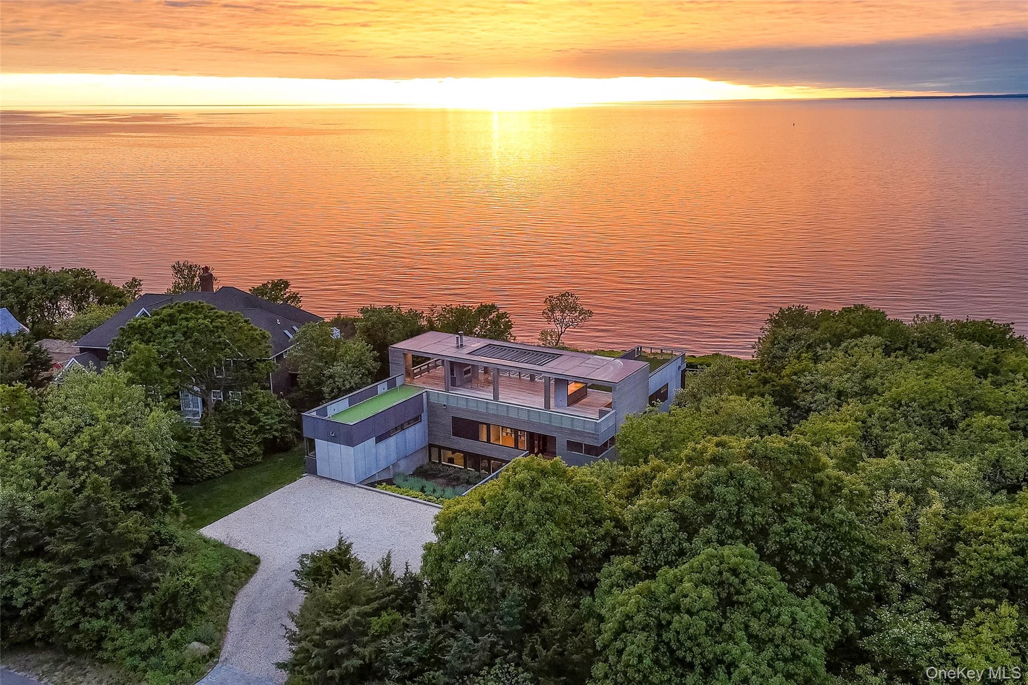 470 Lloyds Lane, Mattituck NY