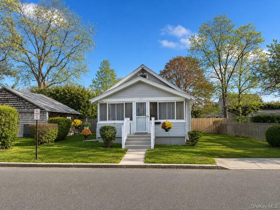 517 Flint Street, Greenport NY