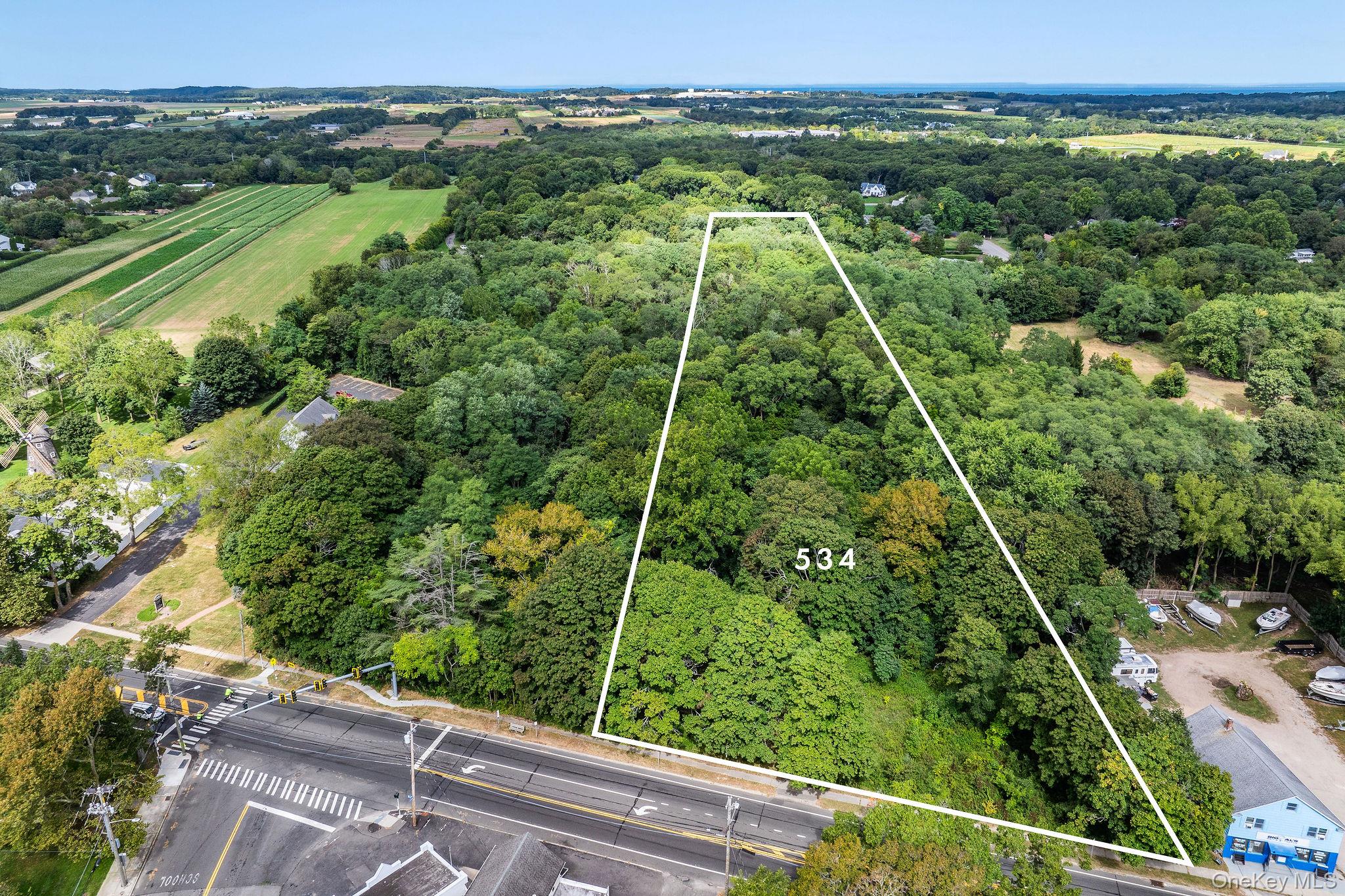 534 Main Road, Aquebogue NY